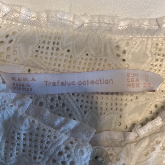 Lace and embroidery. - Picture 6 of 6